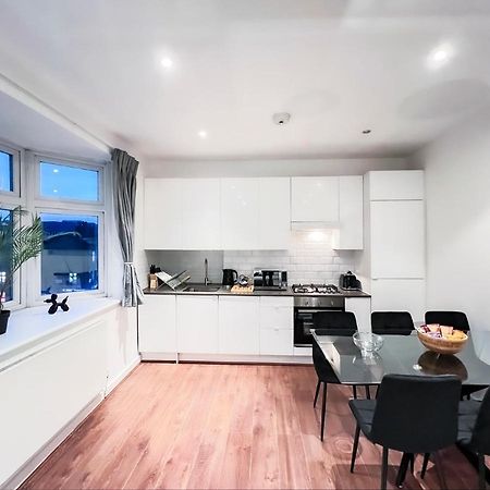 Prime Location Camden Luxury Apt Sleeps 6 ロンドン エクステリア 写真